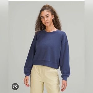 Lululemon Perfectly Cropped Crew Size 6 - EUC!